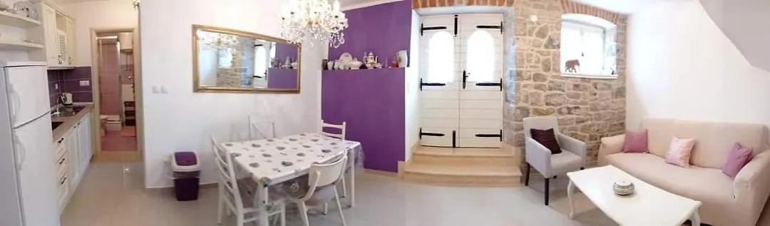 Holiday home Two Rustikal Apartments In Vila 