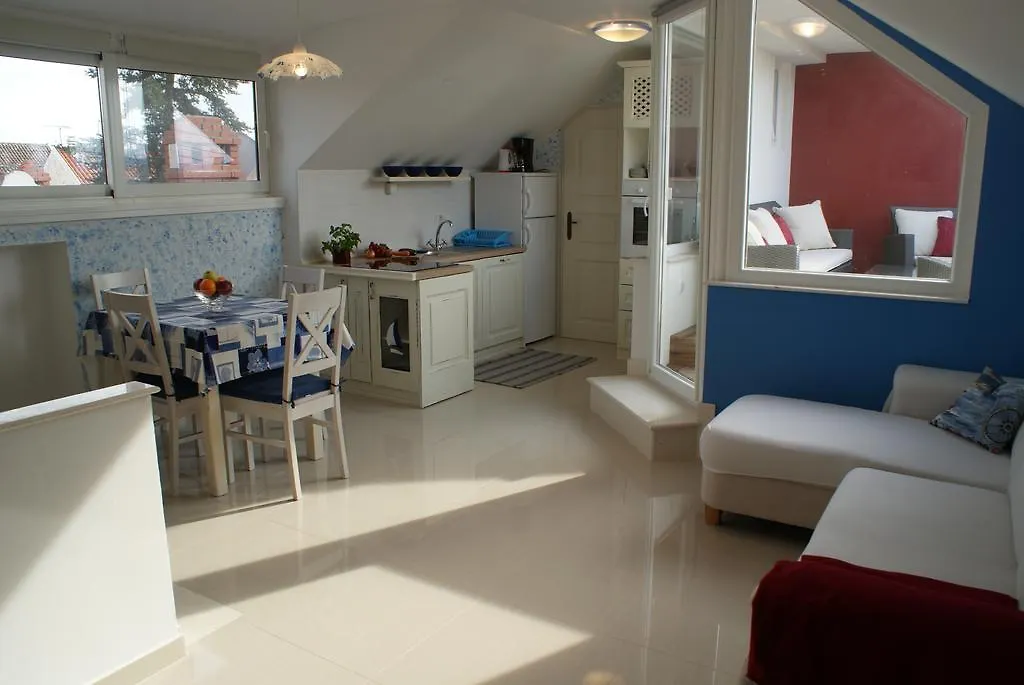Two Rustikal Apartments In Vila 