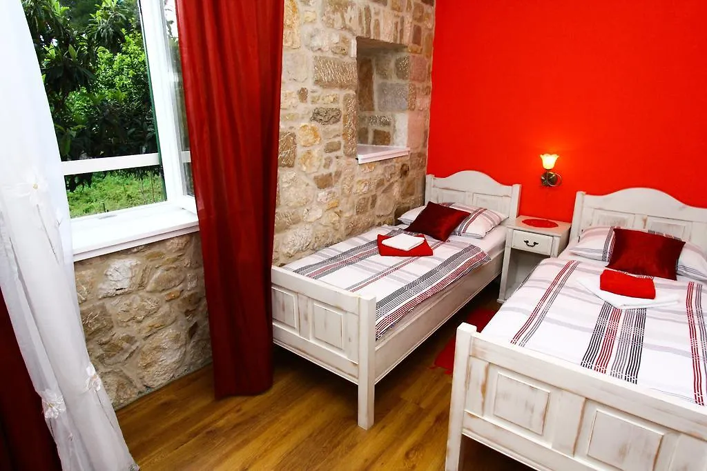 Holiday home Two Rustikal Apartments In Vila 